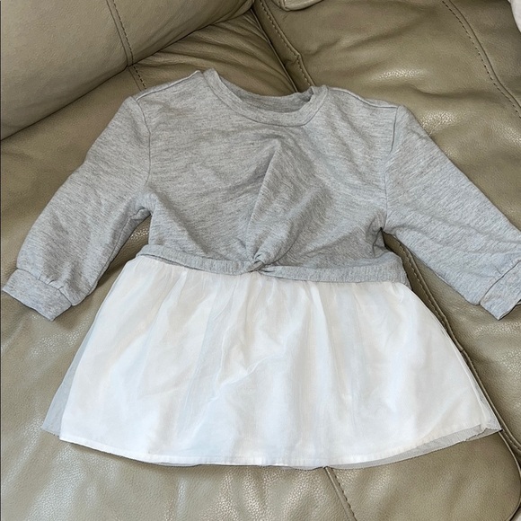 Gap 2t Gray and White Dress - Picture 1 of 4
